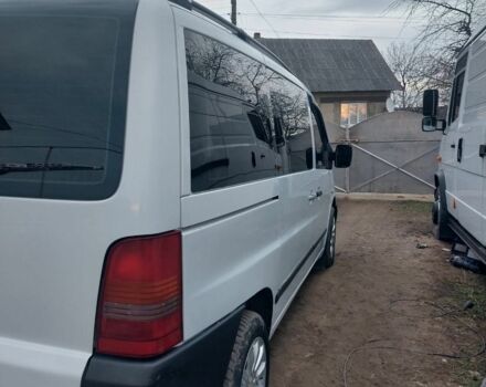 Белый Мерседес Вито, объемом двигателя 2 л и пробегом 500 тыс. км за 5400 $, фото 5 на Automoto.ua