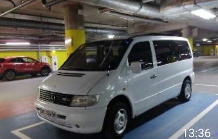 Білий Мерседес Віто, об'ємом двигуна 2.2 л та пробігом 400 тис. км за 4800 $, фото 1 на Automoto.ua