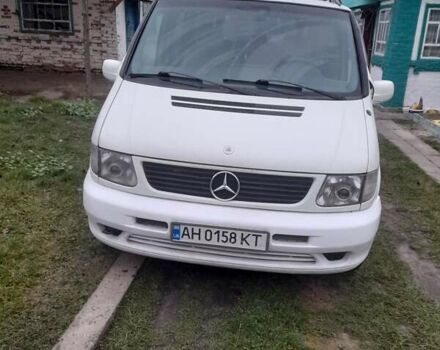 Белый Мерседес Вито, объемом двигателя 2.3 л и пробегом 405 тыс. км за 4500 $, фото 1 на Automoto.ua