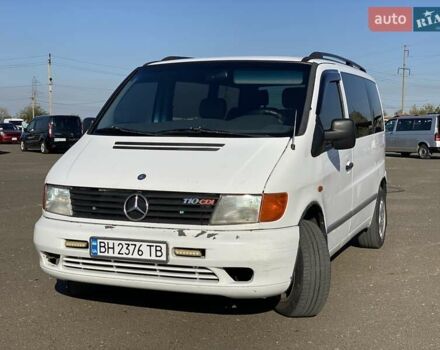 Білий Мерседес Віто, об'ємом двигуна 2.15 л та пробігом 274 тис. км за 4999 $, фото 1 на Automoto.ua