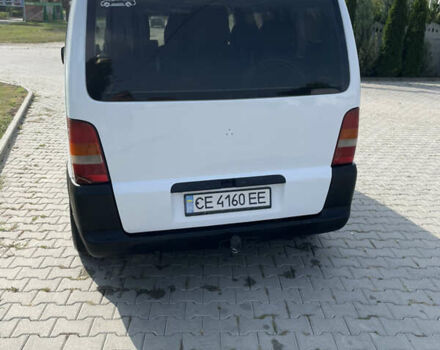 Белый Мерседес Вито, объемом двигателя 2.15 л и пробегом 357 тыс. км за 4950 $, фото 4 на Automoto.ua