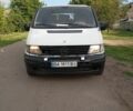 Белый Мерседес Вито, объемом двигателя 2.2 л и пробегом 70 тыс. км за 3083 $, фото 1 на Automoto.ua