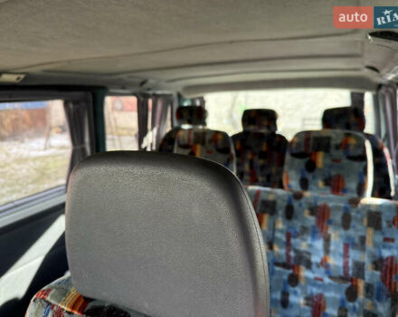 Білий Мерседес Віто, об'ємом двигуна 2.3 л та пробігом 450 тис. км за 3199 $, фото 7 на Automoto.ua