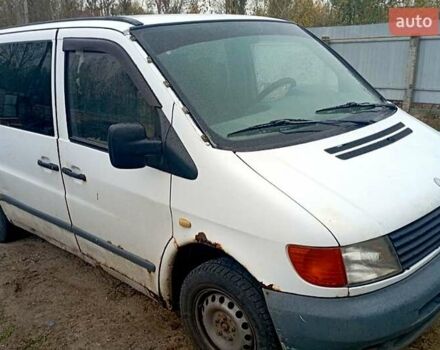 Білий Мерседес Віто, об'ємом двигуна 2.3 л та пробігом 400 тис. км за 1700 $, фото 2 на Automoto.ua