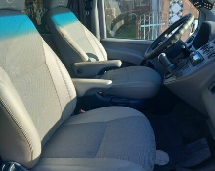 Белый Мерседес Вито, объемом двигателя 2.2 л и пробегом 360 тыс. км за 5000 $, фото 6 на Automoto.ua