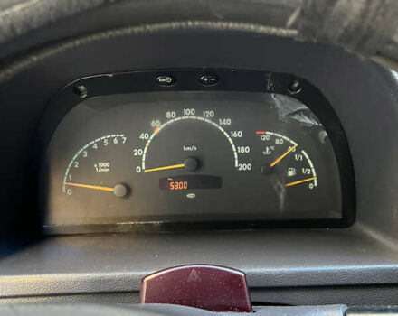 Білий Мерседес Віто, об'ємом двигуна 2.2 л та пробігом 350 тис. км за 4300 $, фото 27 на Automoto.ua