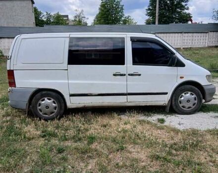 Мерседес Вито 1999 в Кривом Роге на Automoto.ua Белый Мерседес Вито, объемом двигателя 2.3 л и пробегом 500 тыс. км за 3000 $, фото 1 на Automoto.ua