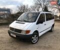 Белый Мерседес Вито, объемом двигателя 2.2 л и пробегом 200 тыс. км за 2999 $, фото 1 на Automoto.ua