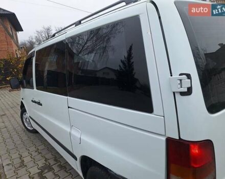 Белый Мерседес Вито, объемом двигателя 2.2 л и пробегом 333 тыс. км за 3700 $, фото 7 на Automoto.ua