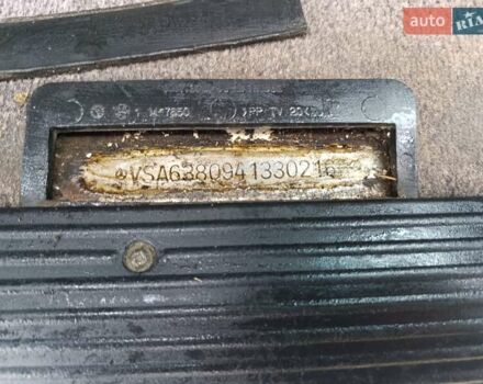 Белый Мерседес Вито, объемом двигателя 2.15 л и пробегом 370 тыс. км за 5700 $, фото 22 на Automoto.ua