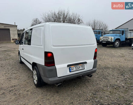 Білий Мерседес Віто, об'ємом двигуна 2.2 л та пробігом 400 тис. км за 5000 $, фото 18 на Automoto.ua