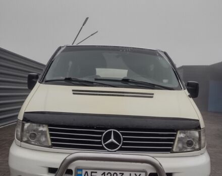 Белый Мерседес Вито, объемом двигателя 2.1 л и пробегом 365 тыс. км за 5000 $, фото 7 на Automoto.ua