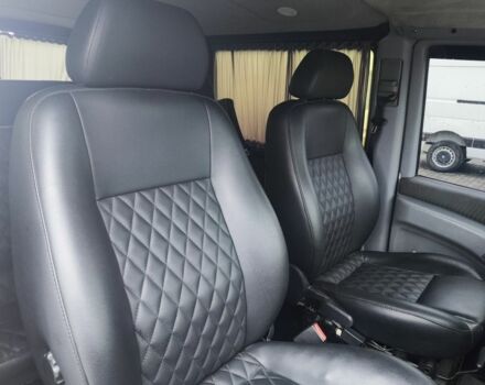 Белый Мерседес Вито, объемом двигателя 2.2 л и пробегом 430 тыс. км за 8000 $, фото 5 на Automoto.ua