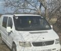 Белый Мерседес Вито, объемом двигателя 2.3 л и пробегом 356 тыс. км за 6000 $, фото 1 на Automoto.ua