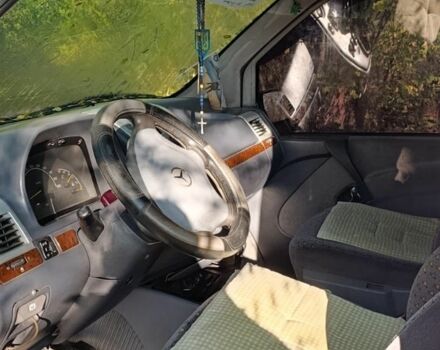 Белый Мерседес Вито, объемом двигателя 0 л и пробегом 660 тыс. км за 3200 $, фото 3 на Automoto.ua