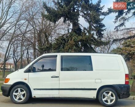 Мерседес Вито 2000 в Николаеве на Automoto.ua Белый Мерседес Вито, объемом двигателя 2.2 л и пробегом 261 тыс. км за 4590 $, фото 8 на Automoto.ua