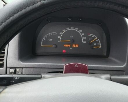 Белый Мерседес Вито, объемом двигателя 0 л и пробегом 230 тыс. км за 4000 $, фото 7 на Automoto.ua