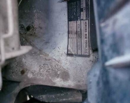 Белый Мерседес Вито, объемом двигателя 2.2 л и пробегом 300 тыс. км за 3750 $, фото 63 на Automoto.ua