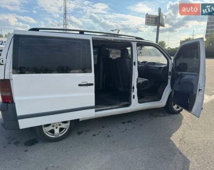 Белый Мерседес Вито, объемом двигателя 2.15 л и пробегом 280 тыс. км за 3700 $, фото 9 на Automoto.ua