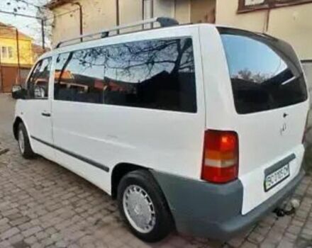 Белый Мерседес Вито, объемом двигателя 2.2 л и пробегом 278 тыс. км за 2900 $, фото 3 на Automoto.ua