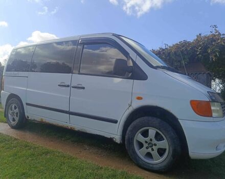 Білий Мерседес Віто, об'ємом двигуна 2.1 л та пробігом 300 тис. км за 2700 $, фото 3 на Automoto.ua