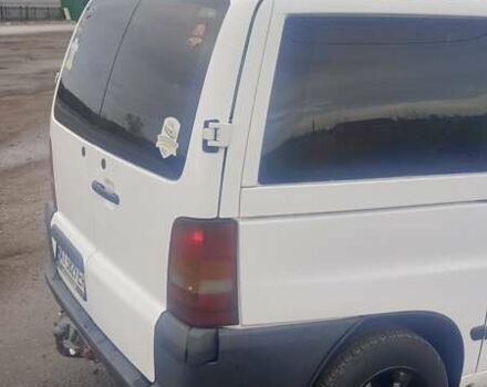 Білий Мерседес Віто, об'ємом двигуна 2.2 л та пробігом 460 тис. км за 5000 $, фото 3 на Automoto.ua