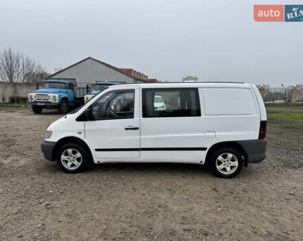 Білий Мерседес Віто, об'ємом двигуна 2.2 л та пробігом 400 тис. км за 5000 $, фото 7 на Automoto.ua