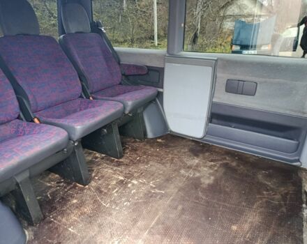 Білий Мерседес Віто, об'ємом двигуна 2.1 л та пробігом 500 тис. км за 4350 $, фото 4 на Automoto.ua