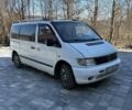 Белый Мерседес Вито, объемом двигателя 2.2 л и пробегом 325 тыс. км за 3350 $, фото 1 на Automoto.ua