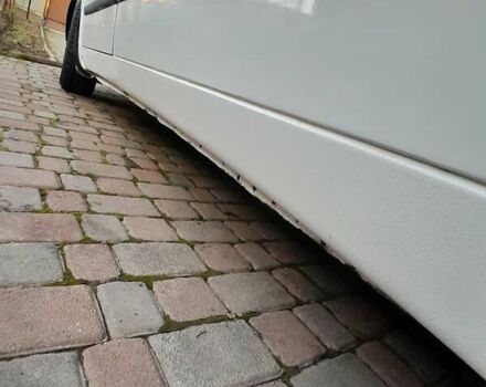 Белый Мерседес Вито, объемом двигателя 2.15 л и пробегом 340 тыс. км за 4600 $, фото 20 на Automoto.ua