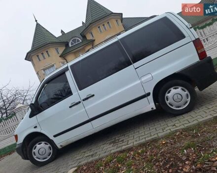 Белый Мерседес Вито, объемом двигателя 2.2 л и пробегом 333 тыс. км за 3700 $, фото 28 на Automoto.ua