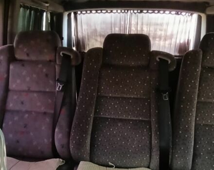 Белый Мерседес Вито, объемом двигателя 0 л и пробегом 660 тыс. км за 3200 $, фото 4 на Automoto.ua