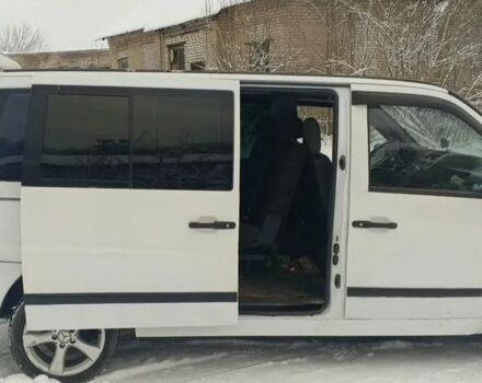 Белый Мерседес Вито, объемом двигателя 2.15 л и пробегом 288 тыс. км за 3000 $, фото 4 на Automoto.ua