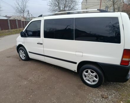 Білий Мерседес Віто, об'ємом двигуна 2.1 л та пробігом 500 тис. км за 4350 $, фото 1 на Automoto.ua