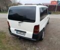 Белый Мерседес Вито, объемом двигателя 2.15 л и пробегом 500 тыс. км за 4350 $, фото 2 на Automoto.ua