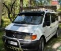 Белый Мерседес Вито, объемом двигателя 2.2 л и пробегом 450 тыс. км за 5000 $, фото 1 на Automoto.ua