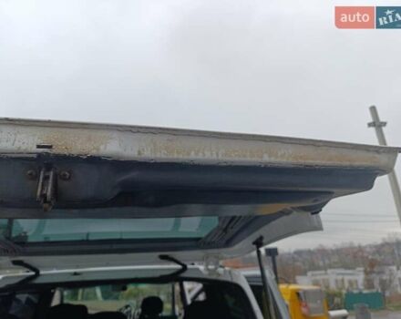 Белый Мерседес Вито, объемом двигателя 2.15 л и пробегом 370 тыс. км за 5700 $, фото 18 на Automoto.ua