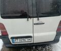 Белый Мерседес Вито, объемом двигателя 2.2 л и пробегом 345 тыс. км за 5200 $, фото 8 на Automoto.ua