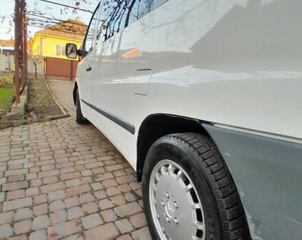 Белый Мерседес Вито, объемом двигателя 2.15 л и пробегом 340 тыс. км за 4600 $, фото 15 на Automoto.ua