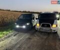 Белый Мерседес Вито, объемом двигателя 2.2 л и пробегом 500 тыс. км за 2950 $, фото 1 на Automoto.ua