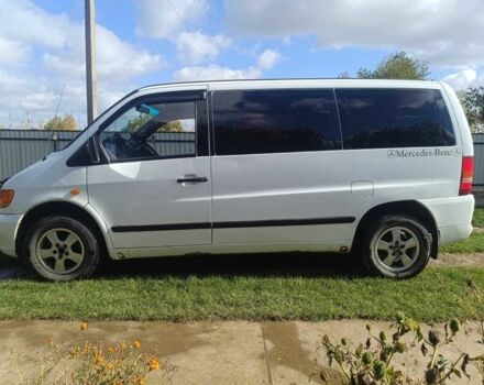 Білий Мерседес Віто, об'ємом двигуна 2.1 л та пробігом 300 тис. км за 2700 $, фото 4 на Automoto.ua