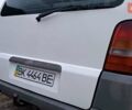 Белый Мерседес Вито, объемом двигателя 2.2 л и пробегом 300 тыс. км за 3750 $, фото 24 на Automoto.ua