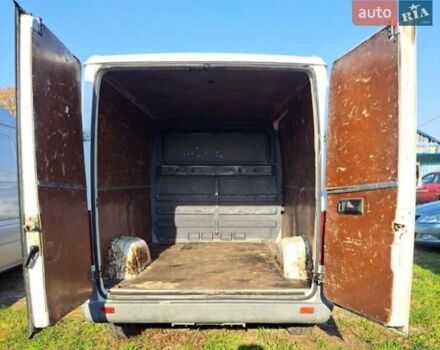 Білий Мерседес Віто, об'ємом двигуна 2.15 л та пробігом 370 тис. км за 6200 $, фото 3 на Automoto.ua