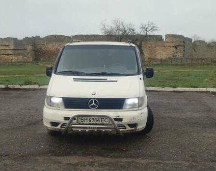 Белый Мерседес Вито, объемом двигателя 2.2 л и пробегом 350 тыс. км за 2550 $, фото 8 на Automoto.ua