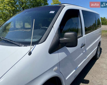 Білий Мерседес Віто, об'ємом двигуна 2.15 л та пробігом 470 тис. км за 4500 $, фото 2 на Automoto.ua