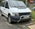 Белый Мерседес Вито, объемом двигателя 2.15 л и пробегом 240 тыс. км за 2777 $, фото 1 на Automoto.ua