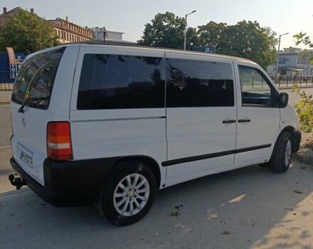 Білий Мерседес Віто, об'ємом двигуна 2.2 л та пробігом 365 тис. км за 4600 $, фото 5 на Automoto.ua