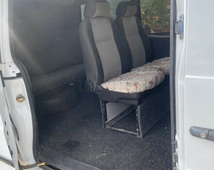 Белый Мерседес Вито, объемом двигателя 2.2 л и пробегом 380 тыс. км за 5300 $, фото 5 на Automoto.ua