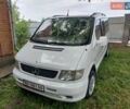 Белый Мерседес Вито, объемом двигателя 2.15 л и пробегом 320 тыс. км за 4700 $, фото 1 на Automoto.ua