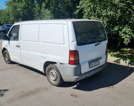 Белый Мерседес Вито, объемом двигателя 2.15 л и пробегом 443 тыс. км за 2900 $, фото 4 на Automoto.ua